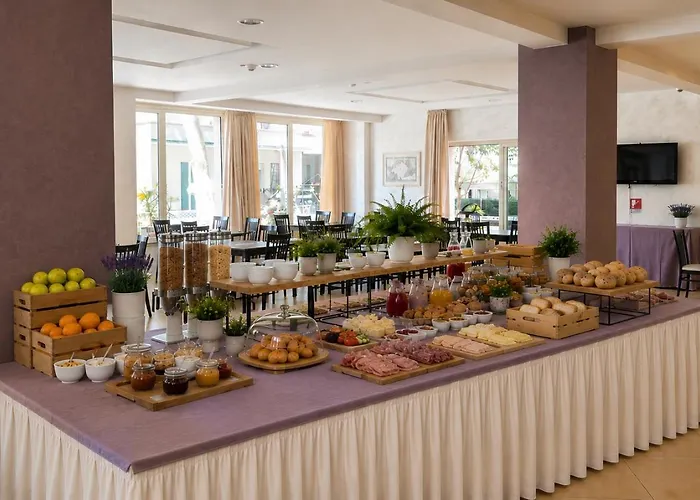 Hotel Favorita Easy Stay B&B