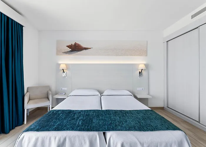 Hotel Thb Flora
