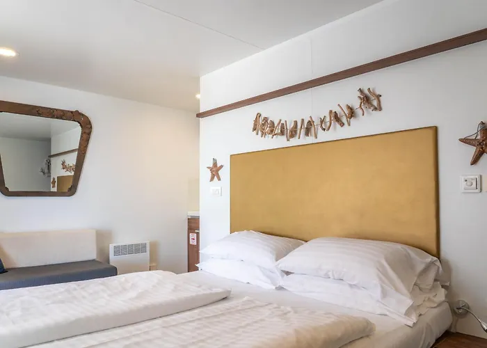 Barbara Piran Beach Hotel