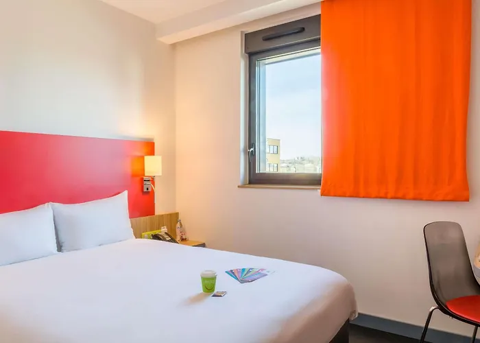 Ibis Styles Romans-Valence Gare Tgv