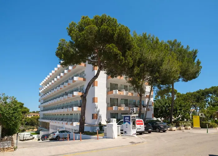 Cabot Cala Ferrera