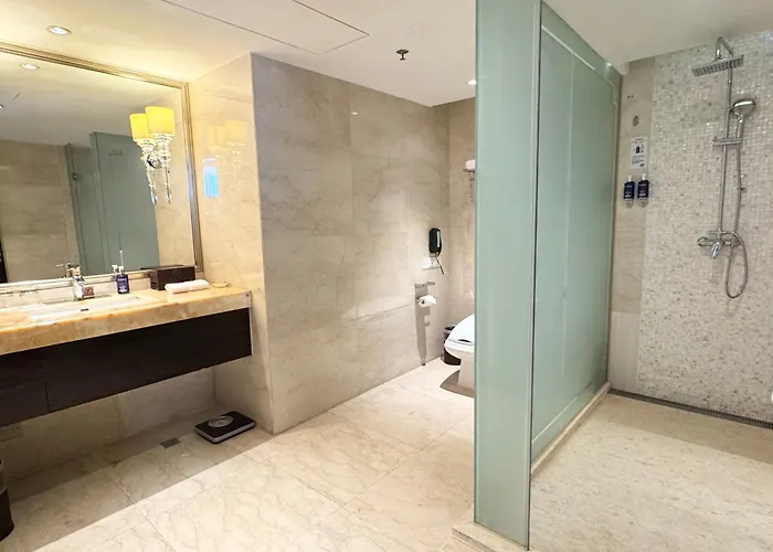 Dorsett Chengdu Hotel