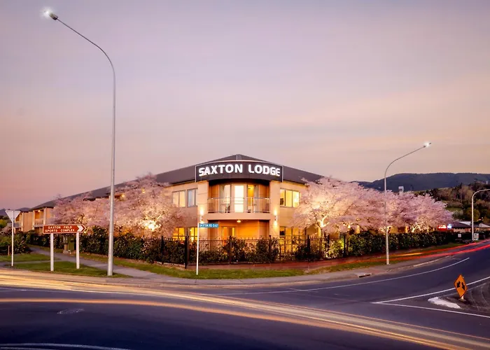 Saxton Lodge Nelson