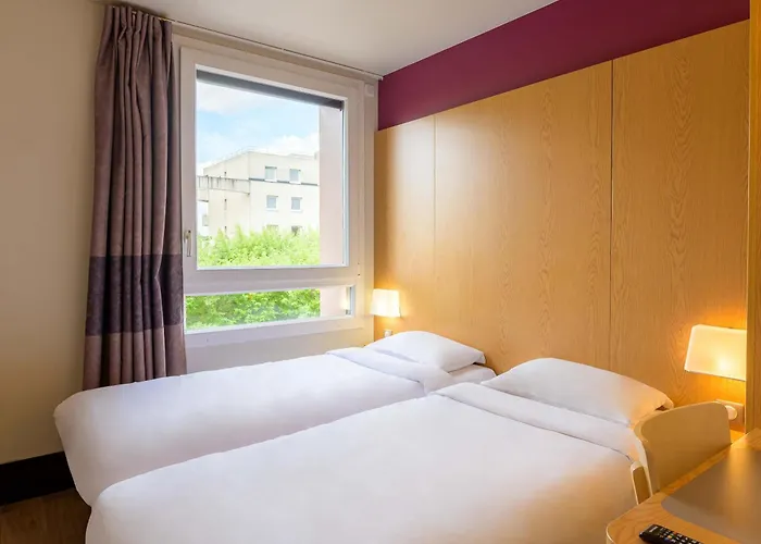 B&B Hotel Marne-La-Vallee Torcy Gare 3 Etoiles
