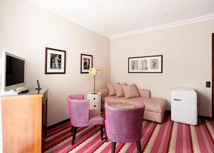 Hotel Juana