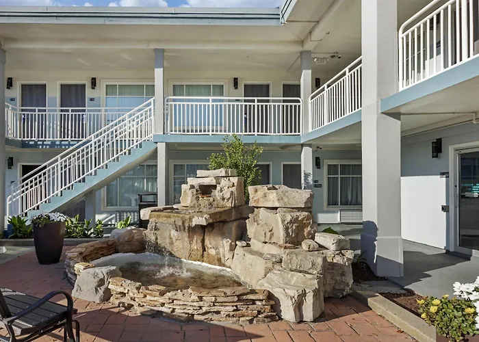 Best Western Plus Chesapeake Bay-Norfolk