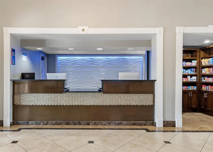 Best Western Plus Georgetown Inn & Suites