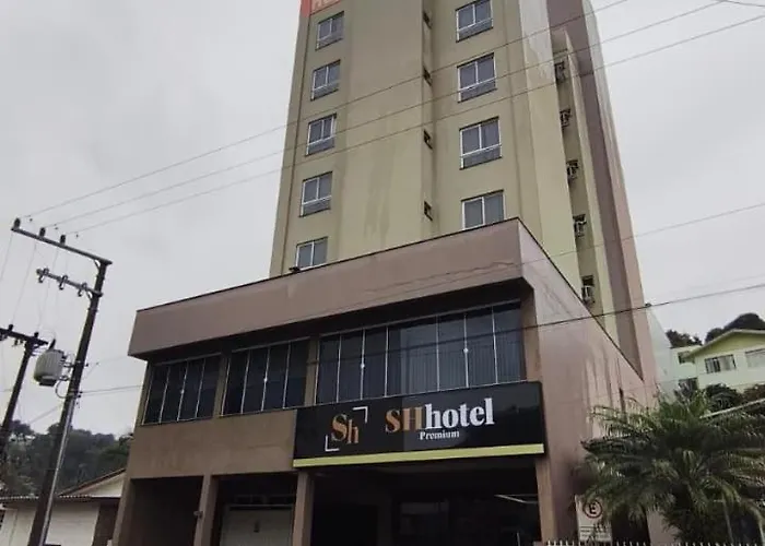 Sh Hotel Capinzal Premium