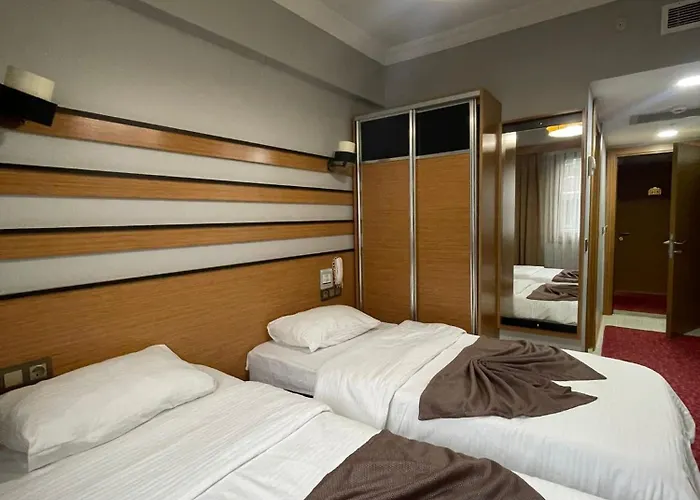 Quars Garden Hotel