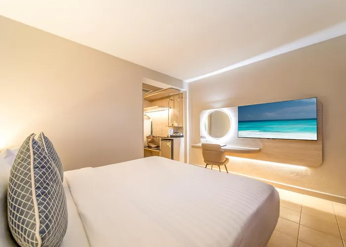 C & N Hotel Patong, Phuket