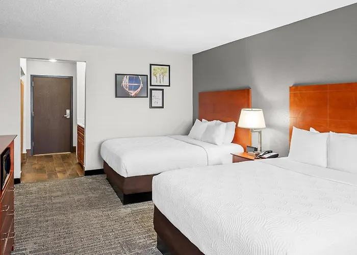 Country Inn & Suites By Radisson, Muskegon, Mi