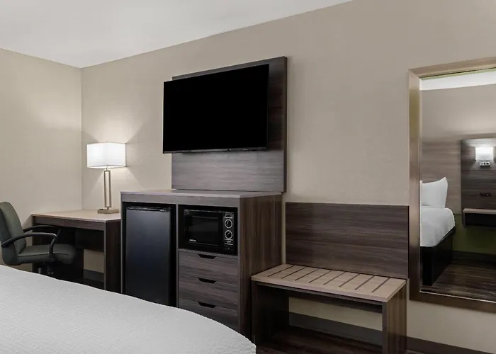 Baymont By Wyndham Santa Fe