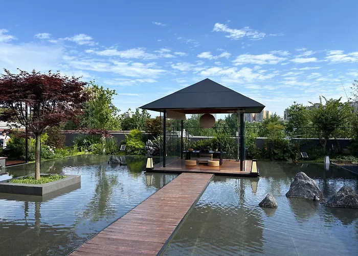 Terra Art Zen Hotel with Rooftop Zen Garden, Veggie Dining,Pick-up service,English speaking,Free Laundry