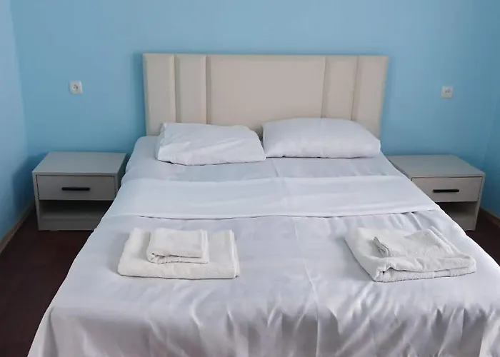 Cactus Hotel