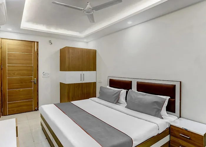 Hotel O Delhi Delight