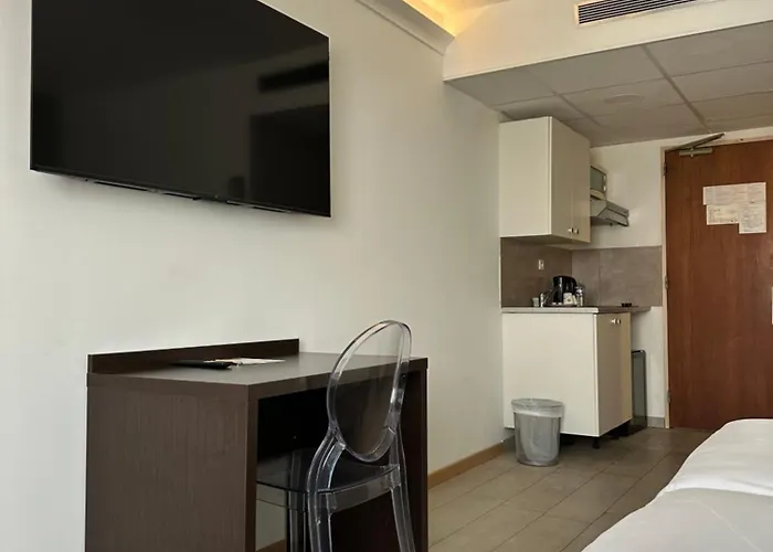 Ariane Hotel Fos Sur Mer