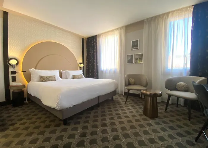Hotel Cannes Centre Univers