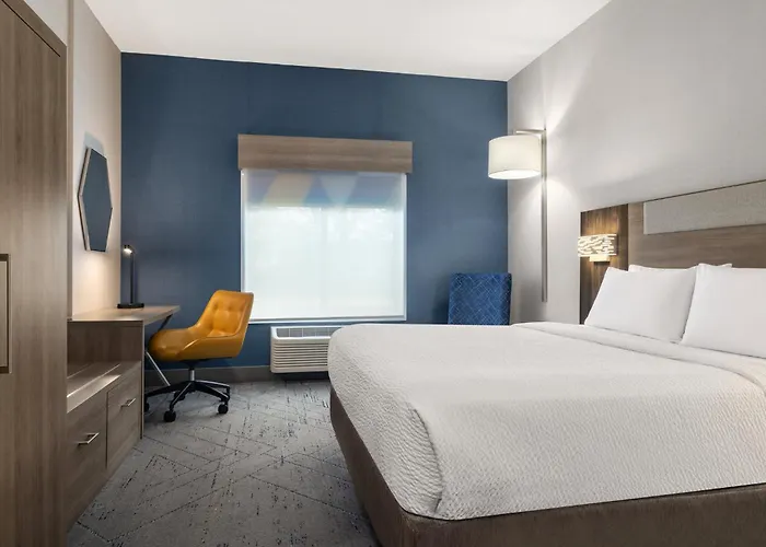 Holiday Inn Express & Suites Buford Ne - Lake Lanier By Ihg