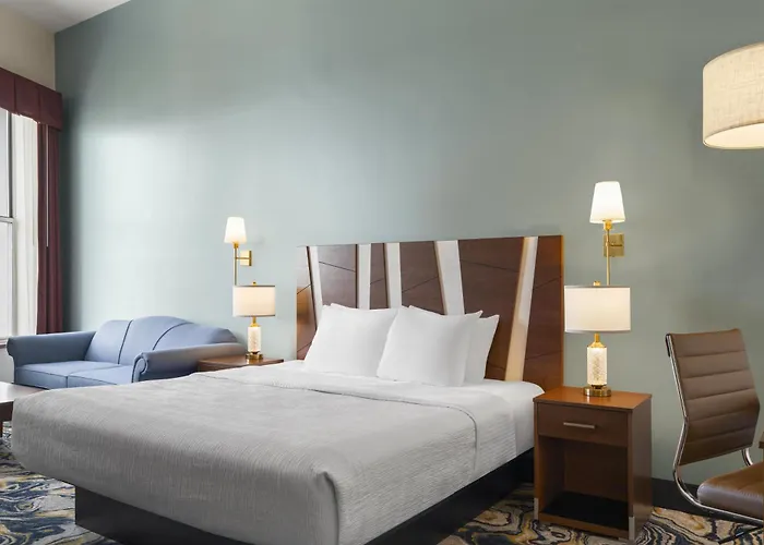 Hotel Chequamegon, BW Signature Collection
