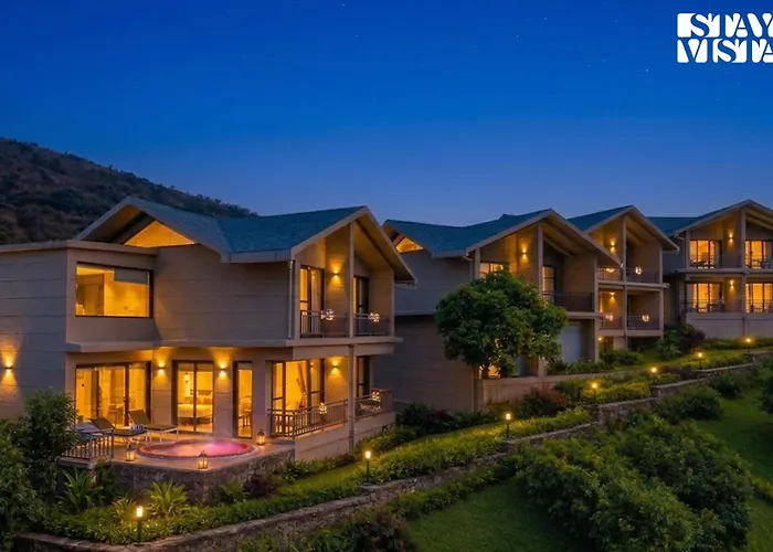Vee Resort- The Suites Of Royals