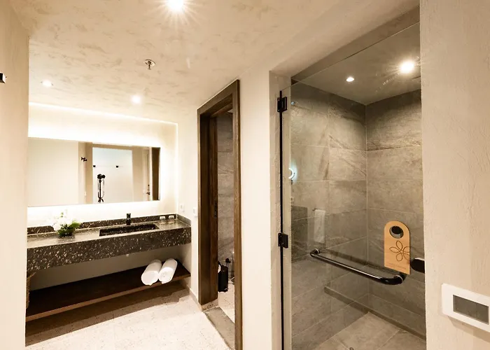 Sentido Naga Bay - Adults Friendly