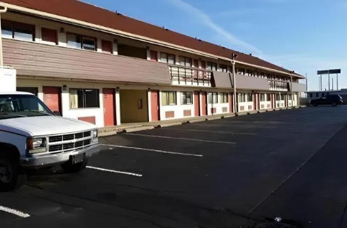 Rodeway Inn