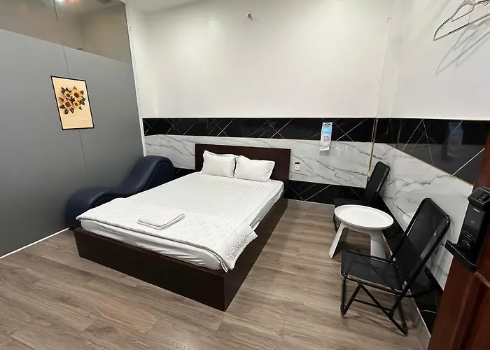 Khách Sạn Điểm Hẹn