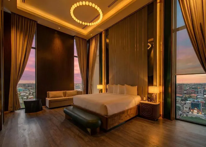 Jewelz By Kings Hotel