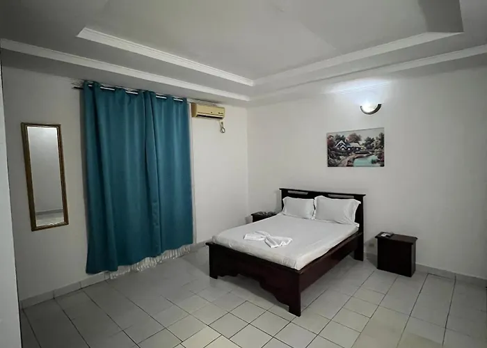 Hôtel chez Marie Oyouma