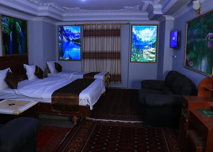 Roshan Plaza Hotel