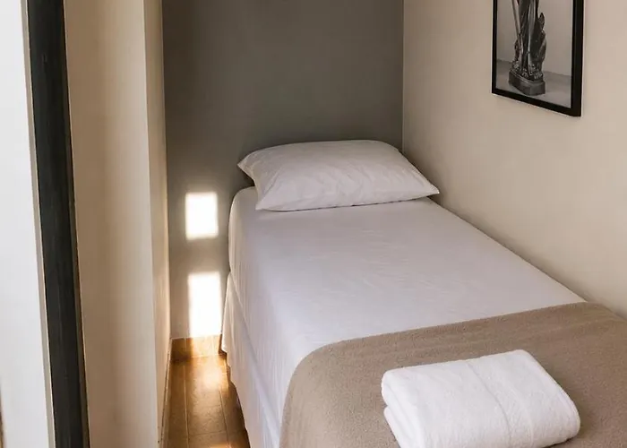 Jams Hostel - Pousada em Catalão