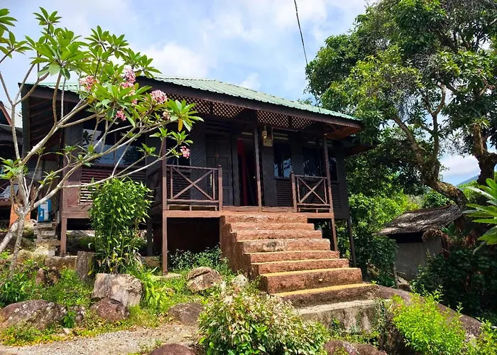 Nazri'S Place 2