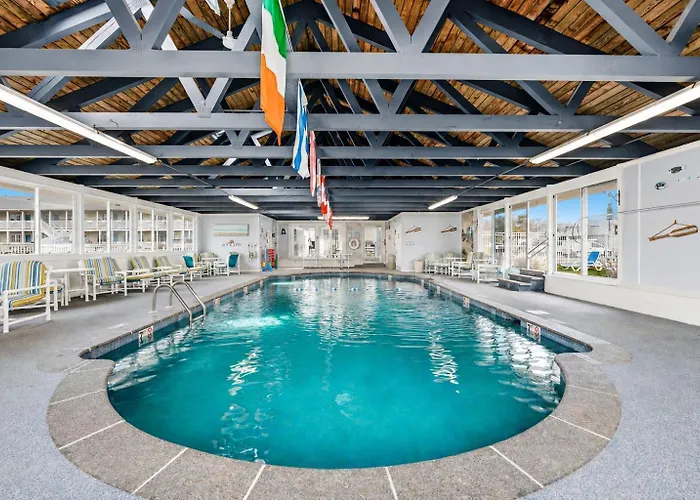 Pier 7 Condominium Resort
