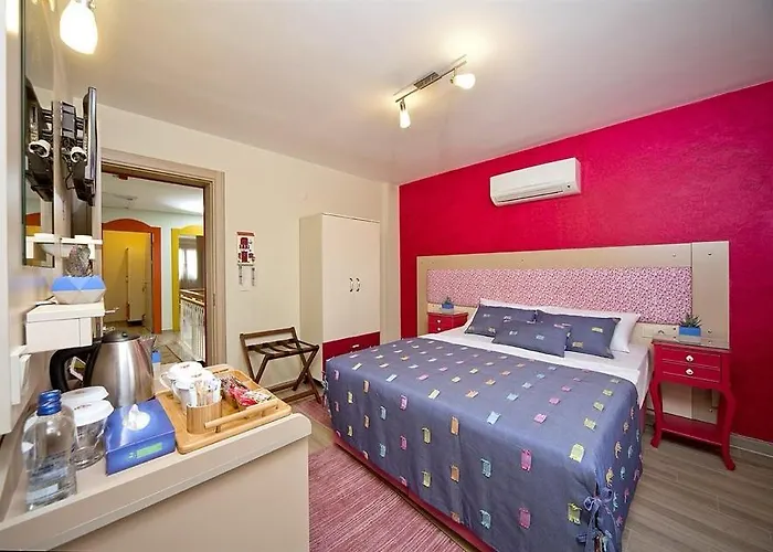 Dions Hotel