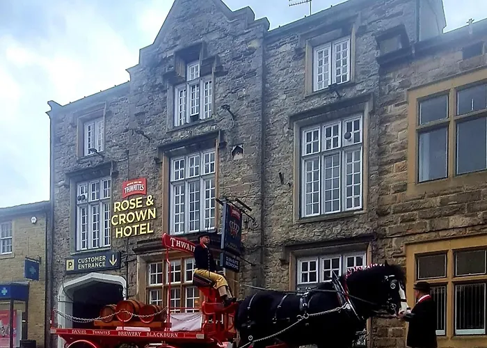 The Rose And Crown Hotel