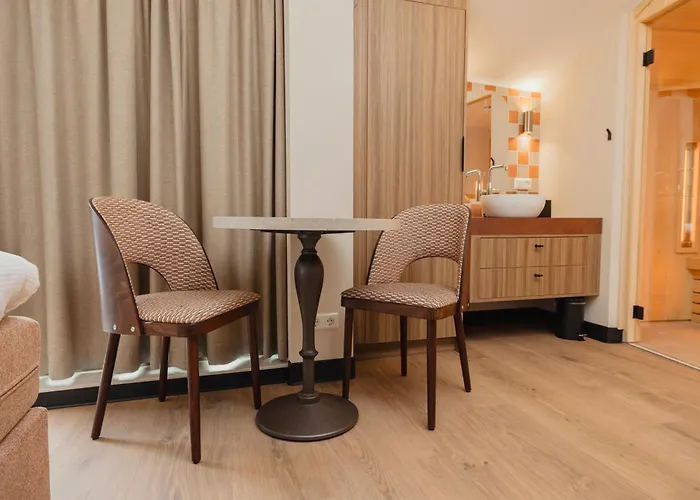 Hotel Riet I Kloeg Collection