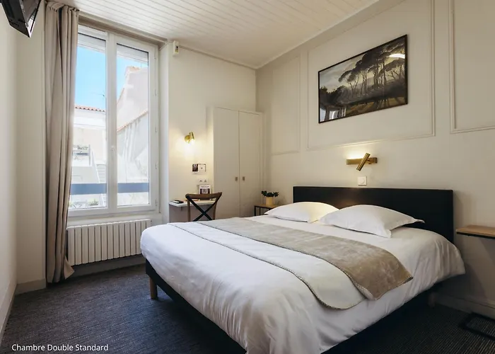 Hotel De Paris