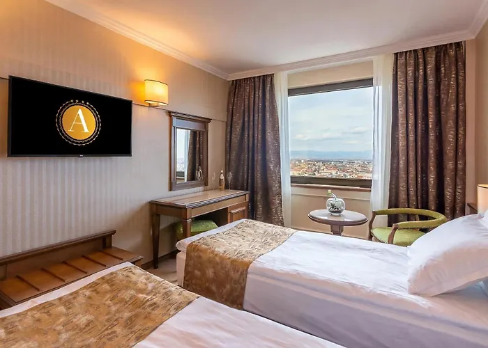 Astoria Grand Hotel