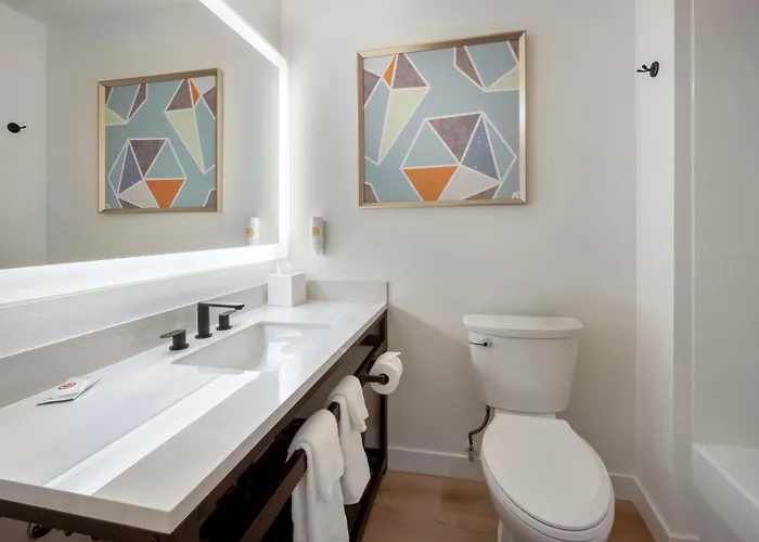 Comfort Inn & Suites Post Falls - Coeur Dalene West