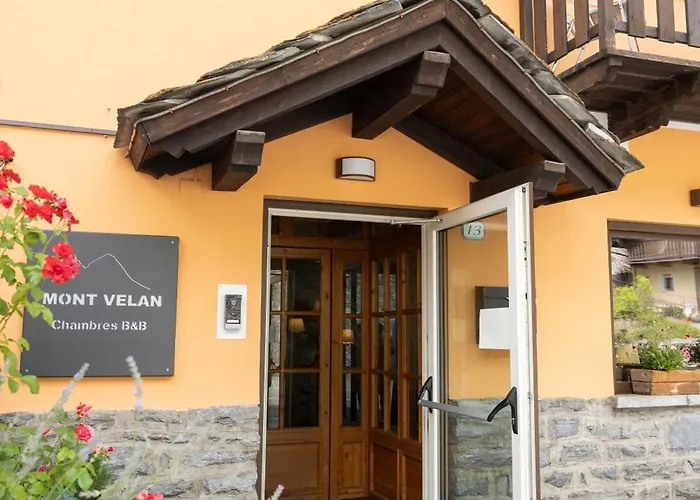 Mont Velan Chambres & Restaurant Etroubles