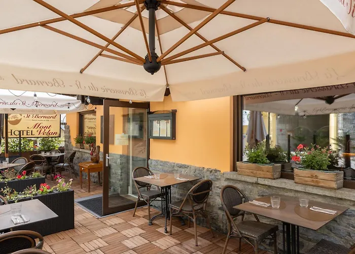 Mont Velan Chambres & Restaurant Etroubles