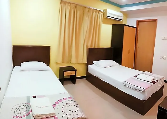 Twin Star Hotel