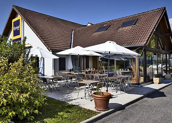 Kyriad Geneve St-Genis-Pouilly