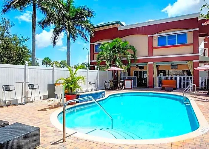 Plantation Inn Hotel And Lounge