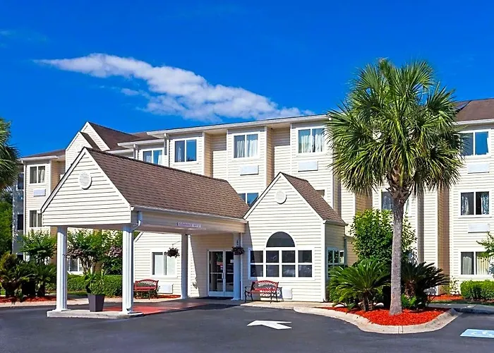 Microtel Inn & Suites By Wyndham Brunswick