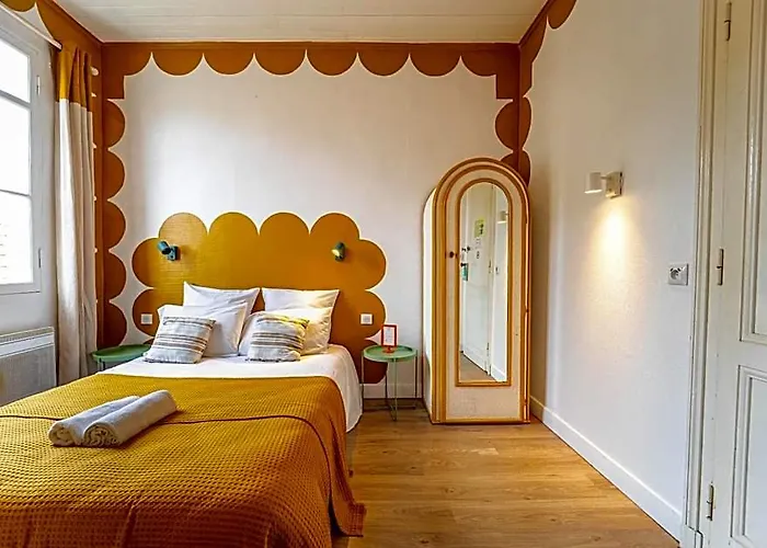 Au Bon Landais Surf Hotel