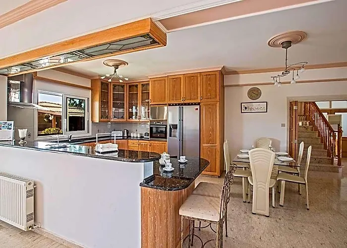 Protaras Holiday Villa An75