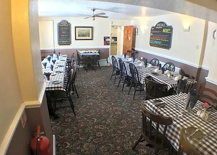 Fox & Hounds Inn