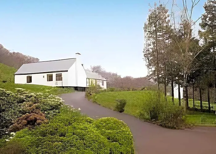 Conwyvalleylodge