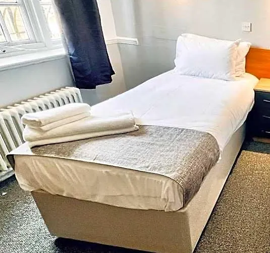 Sneyd Arms Hotel Tunstall